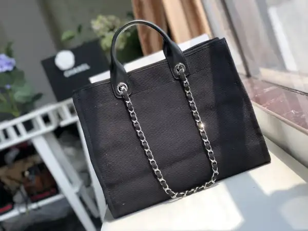 CHANEL TOTE BAG