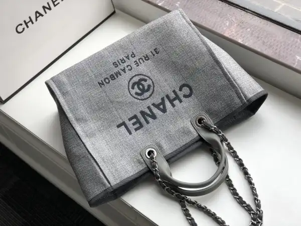 CHANEL TOTE BAG