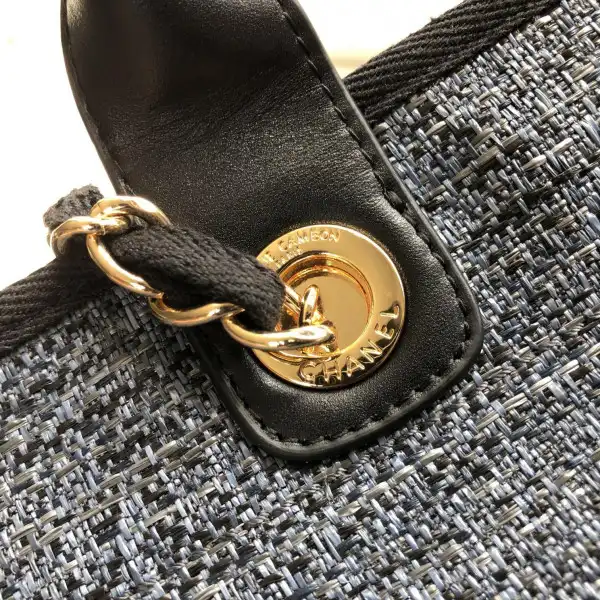 CHANEL TOTE BAG