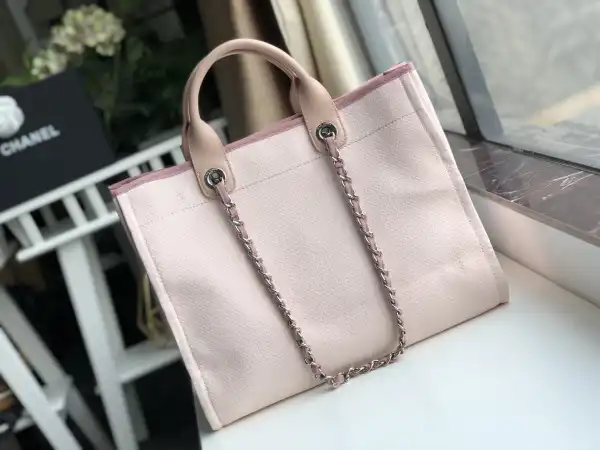 CHANEL TOTE BAG