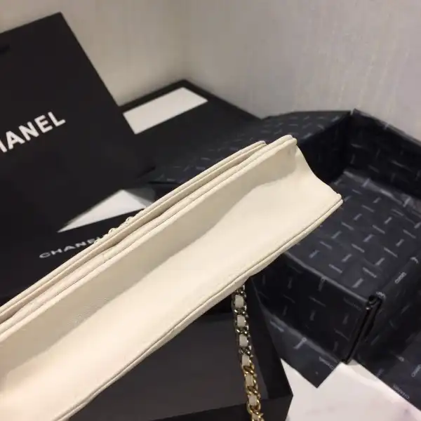 Affordable CL CHAIN WALLET