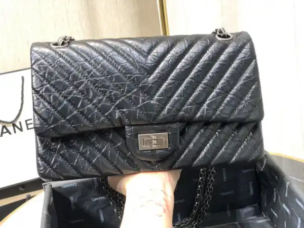 Firstbag Ru CHANEL FLAP BAG