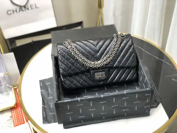 Firstbag Ru CHANEL FLAP BAG