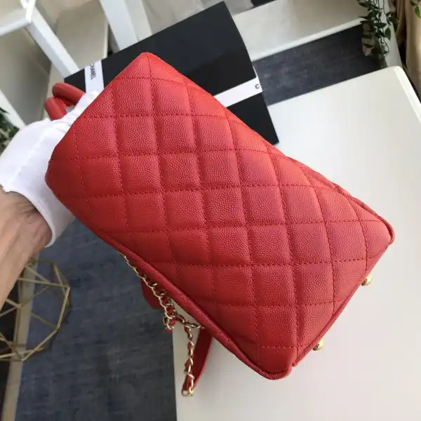 Firstbag Ru CHANEL TOTE BAG