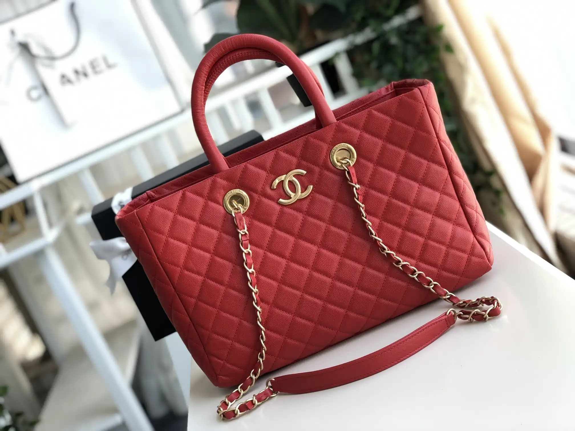 CHANEL TOTE BAG