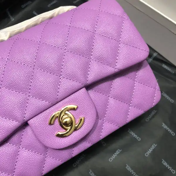 CHANEL FLAP BAG CAVIAR