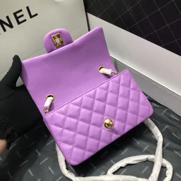 CHANEL FLAP BAG CAVIAR