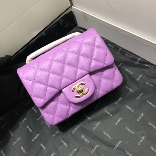 CHANEL FLAP BAG CAVIAR