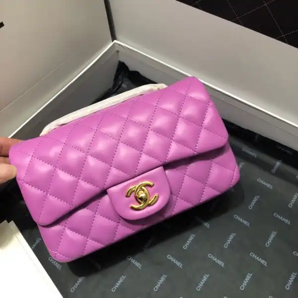 CHANEL FLAP BAG LAMBSKIN