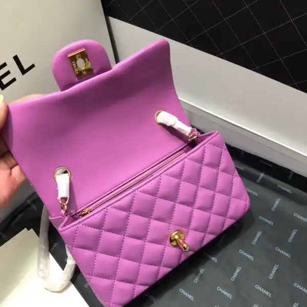 CHANEL FLAP BAG LAMBSKIN