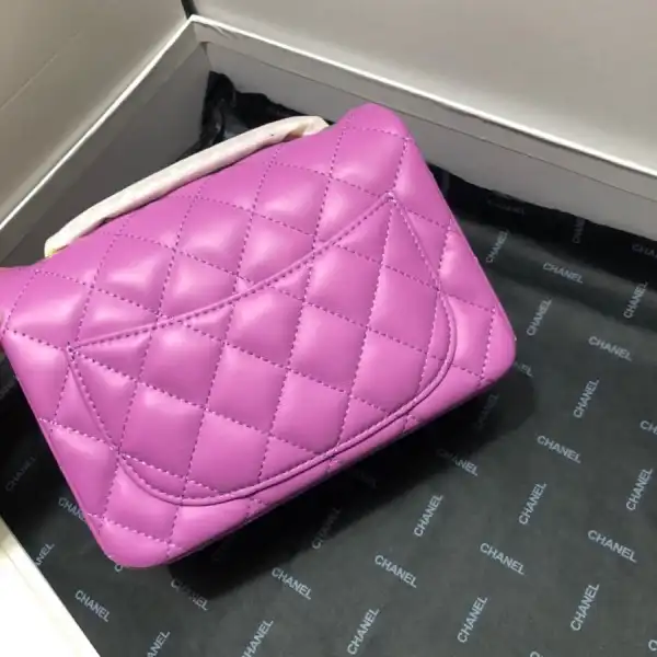 CHANEL FLAP BAG LAMBSKIN