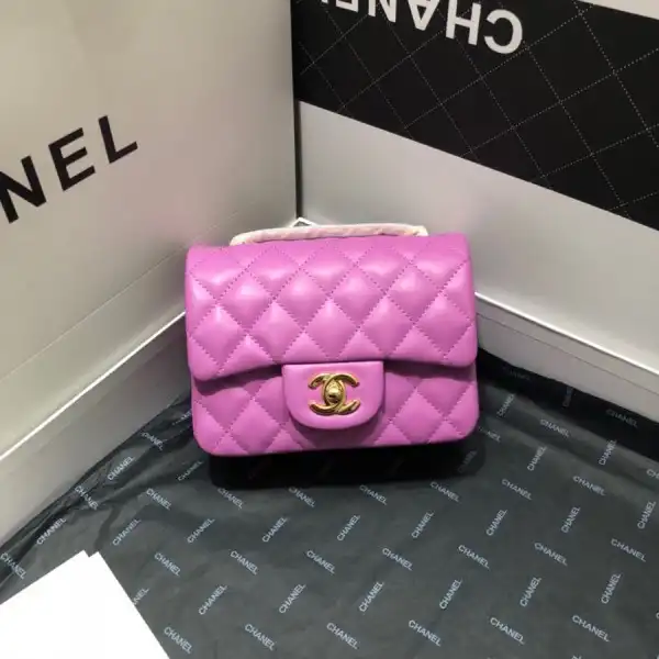 CHANEL FLAP BAG LAMBSKIN