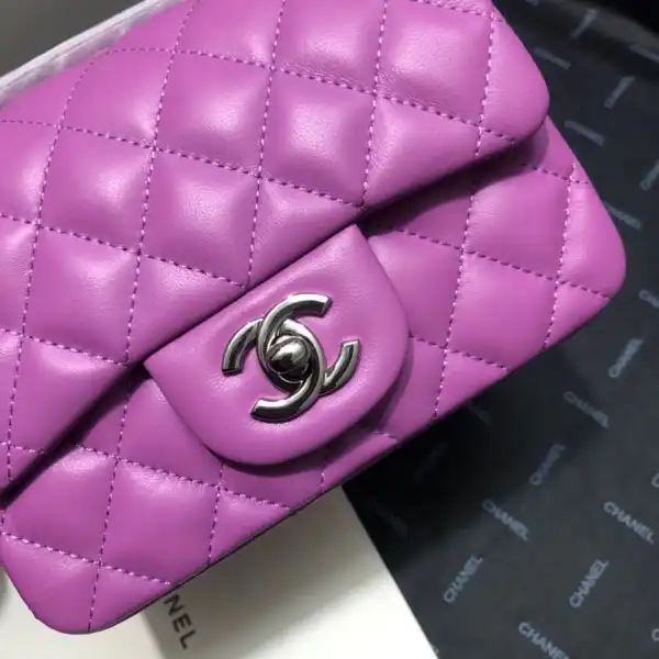 CHANEL FLAP BAG LAMBSKIN