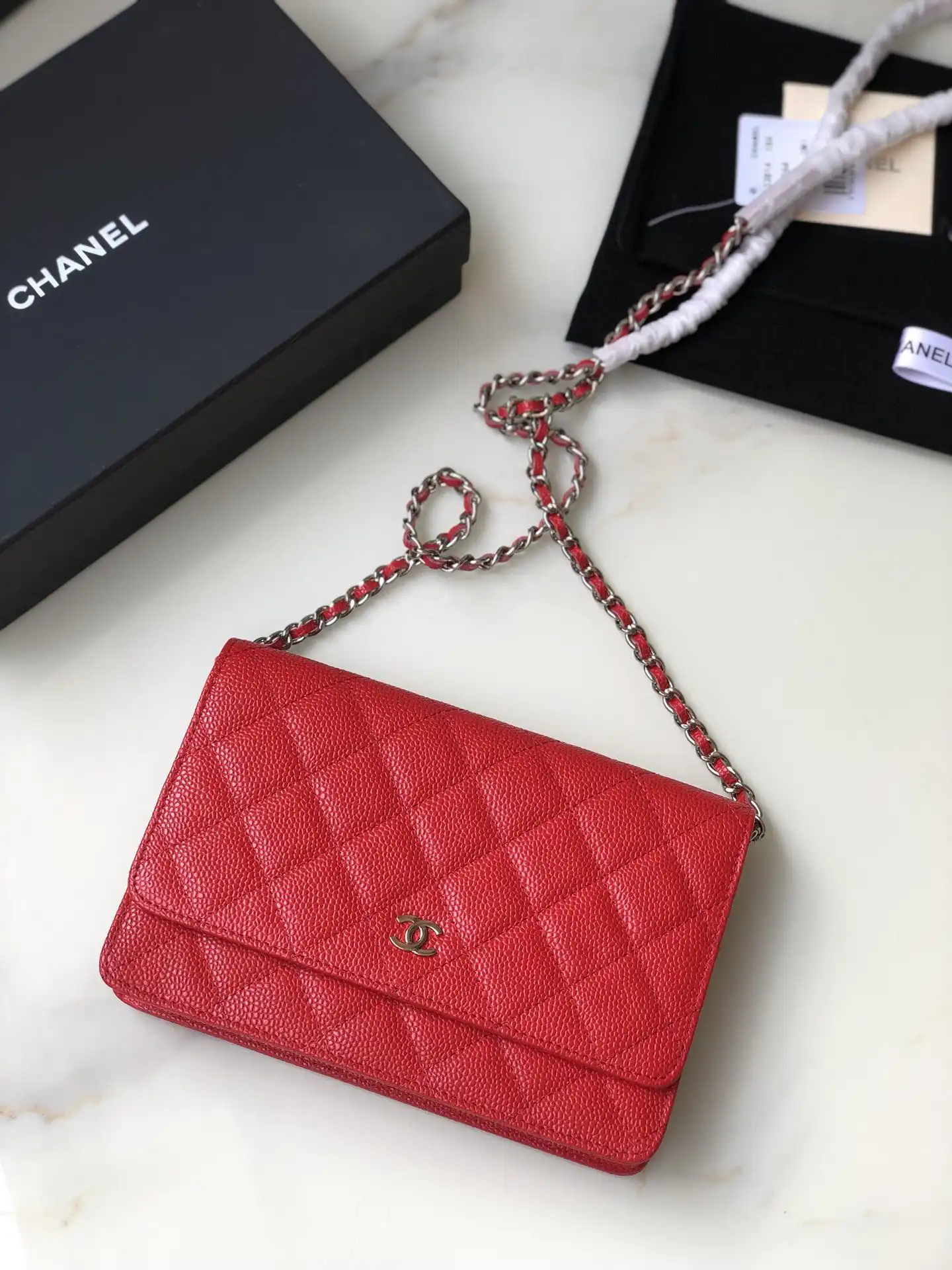 CHANEL CHAIN WALLET CAVIAR WITH SILVER HARDWARE