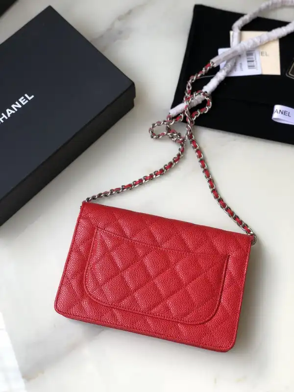 CHANEL CHAIN WALLET CAVIAR WITH SILVER HARDWARE