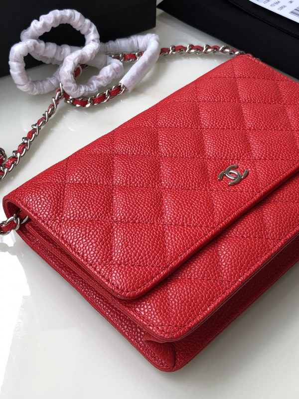 HOT SALE CL CHAIN WALLET CAVIAR WITH SILVER HARDWARE