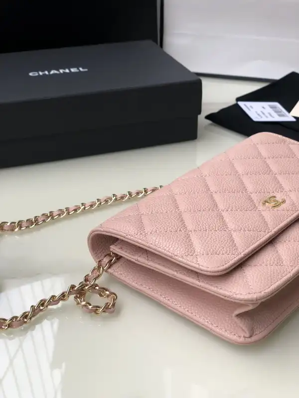 CHANEL CHAIN WALLET CAVIAR WITH GOLD HARDWARE