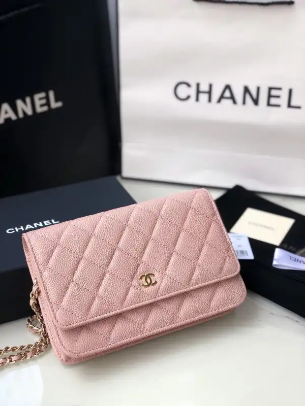 CHANEL CHAIN WALLET CAVIAR WITH GOLD HARDWARE