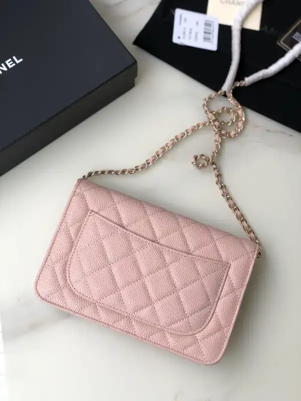 CHANEL CHAIN WALLET CAVIAR WITH GOLD HARDWARE