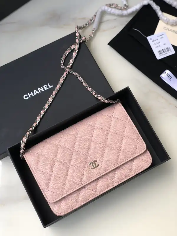 CHANEL CHAIN WALLET CAVIAR WITH SILVER HARDWARE