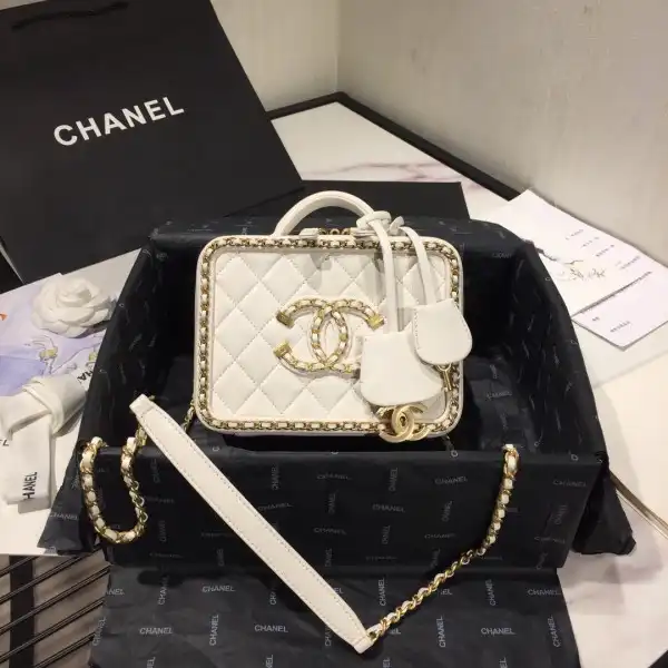 CHANEL VANITY CASE SMALL LARGE