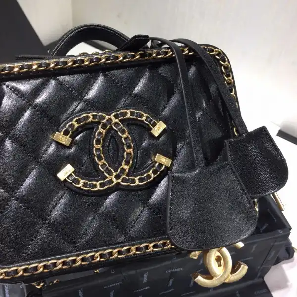 CHANEL VANITY CASE SMALL LARGE