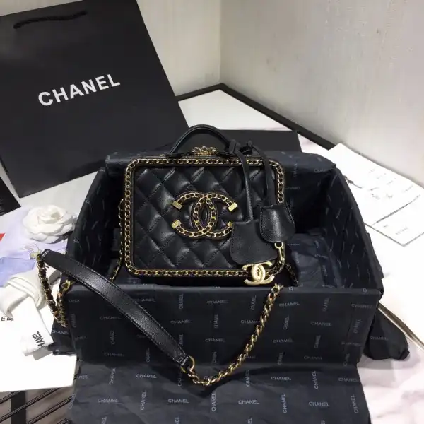 CHANEL VANITY CASE SMALL LARGE