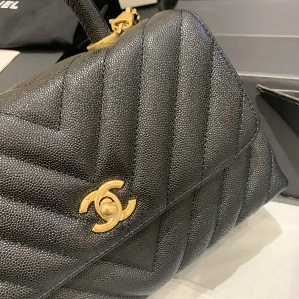 Frstbag ru CHANEL COCO HANDLE BAG