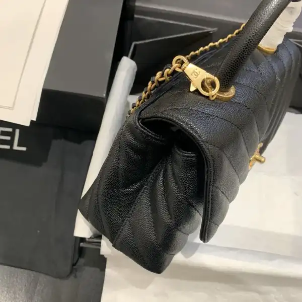 CHANEL COCO HANDLE BAG