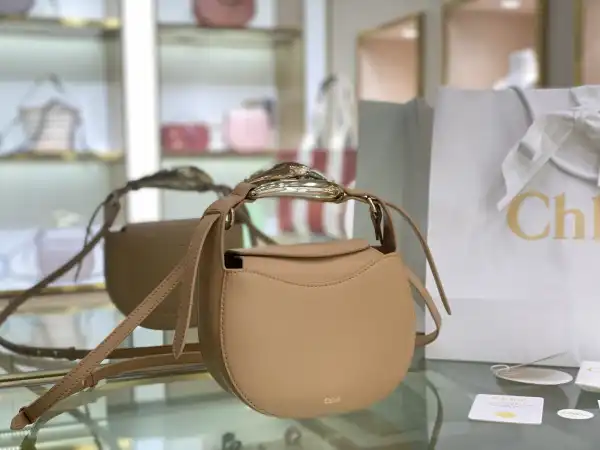 CHLOÉ KISS SMALL PURSE