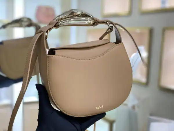 CHLOÉ KISS SMALL PURSE