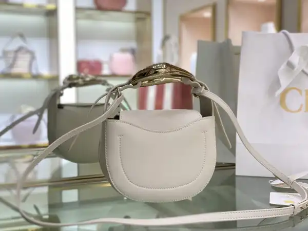 CHLOÉ KISS SMALL PURSE