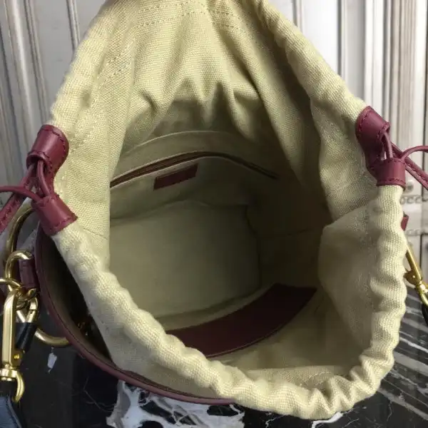 CHLOE ROY BUCKET BAG