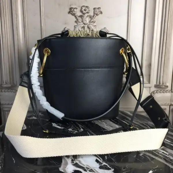 CHLOE ROY BUCKET BAG