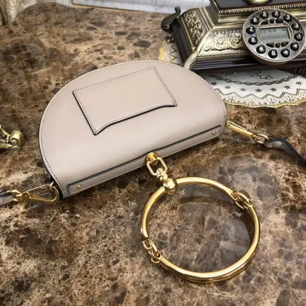 Frstbag ru CHLOÉ NILE MINAUDIÈRE