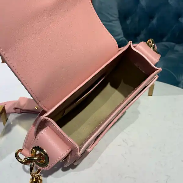 First Bag Ru CHLOÉ SMALL TESS BAG