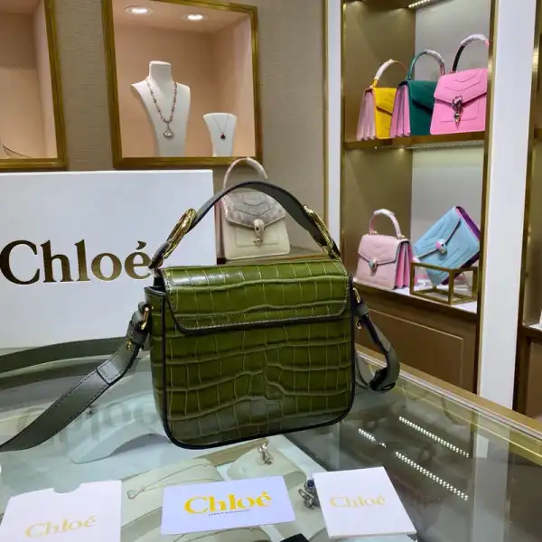 Bagsoffer CHLOE MINI C BAG