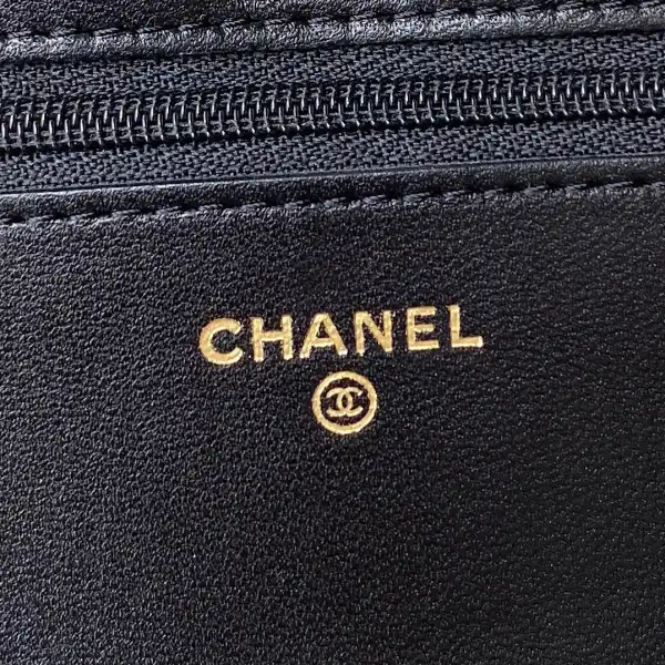 CHANEL WALLET