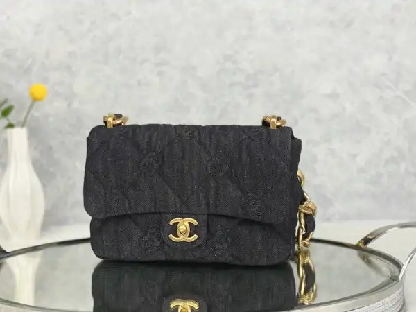 CHANEL FLAP BAG