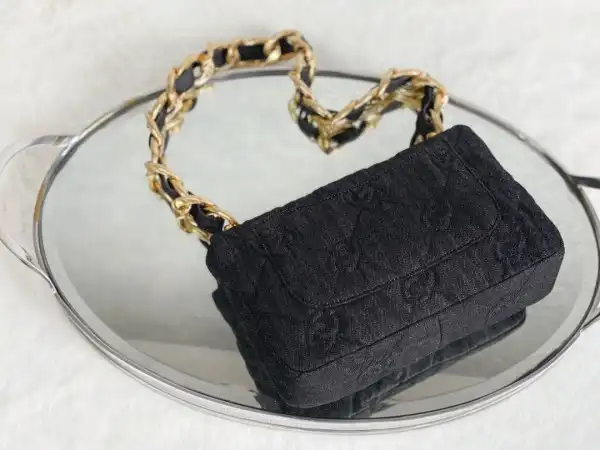 CHANEL FLAP BAG