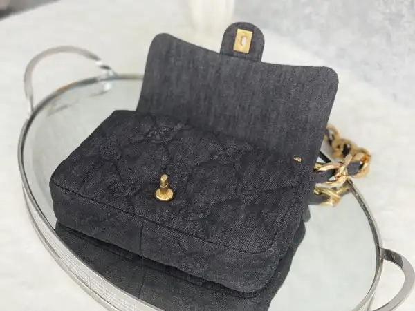 CHANEL FLAP BAG