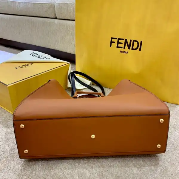 Yupoo bagsoffer FENDI PEEKABOO I SEE YOU