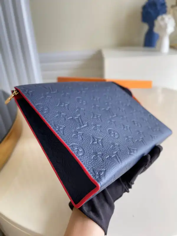 Cheap LOUIS VUITTON POCHETTE VOYAGE