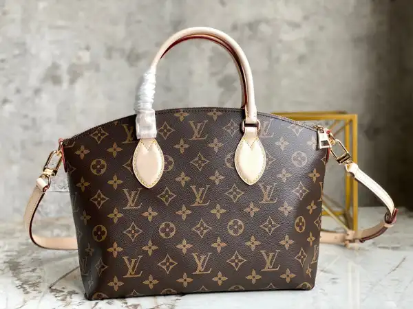 Frstbag ru LOUIS VUITTON BOÉTIE PM