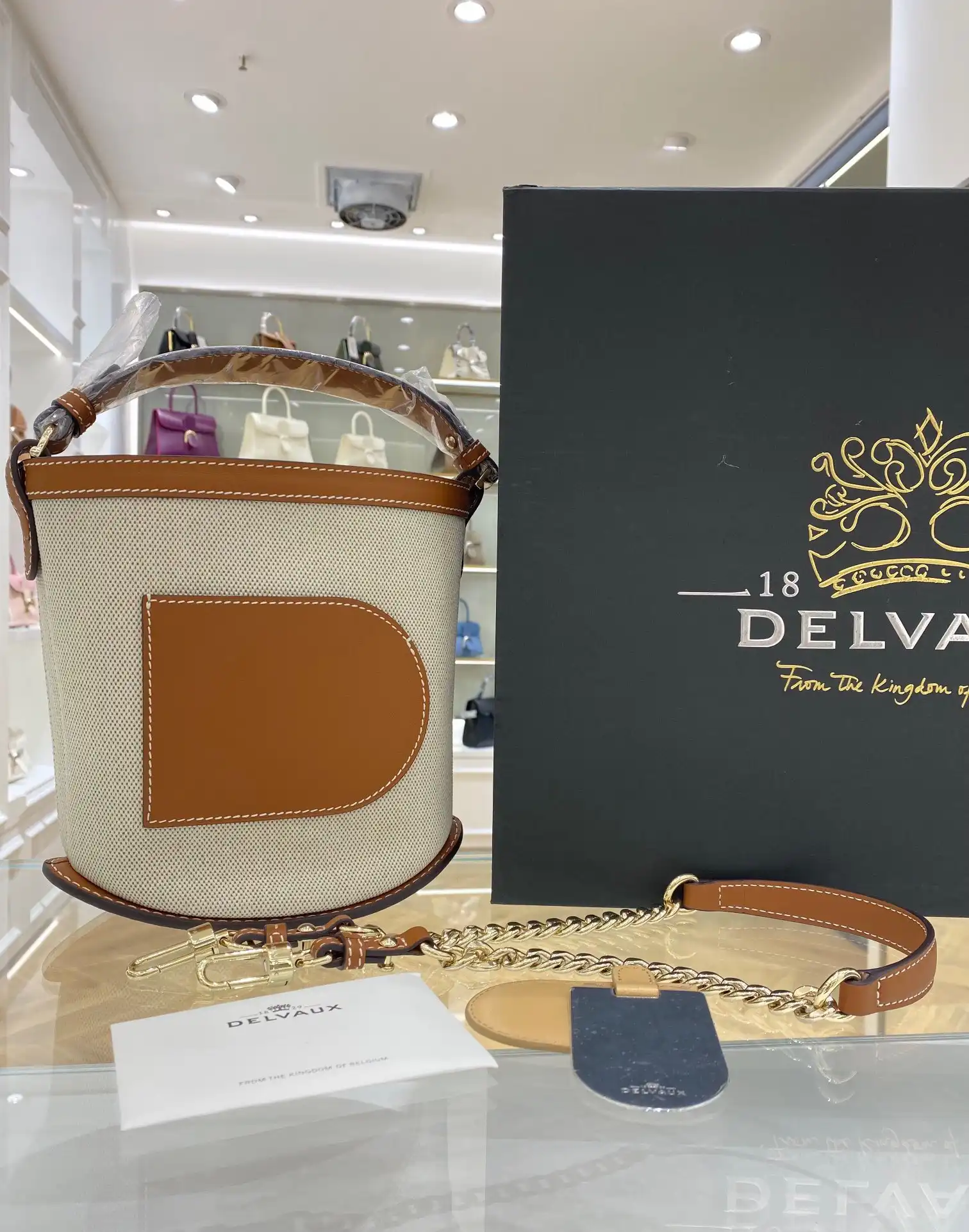 DELVAUX Pin Mini Bucket