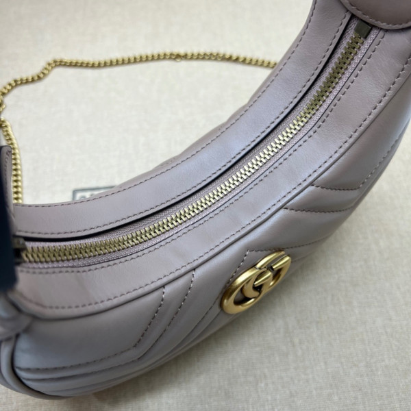 HOT SALE GUCCI GG Marmont half-moon-shaped mini bag