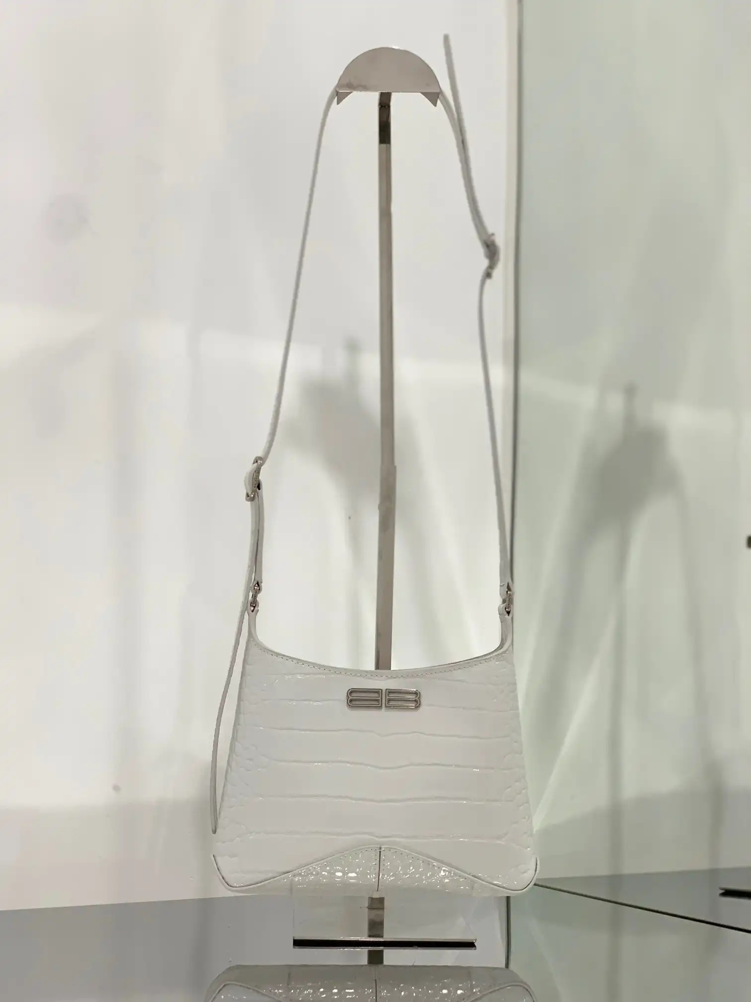 First bag ru BALENCIAGA XX SMALL HOBO BAG