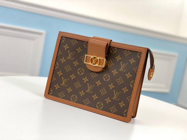 HOT SALE LOUIS VUITTON CLUTCH