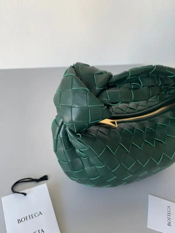 Yupoo bagsoffer BOTTEGA VENETA MINI JODIE