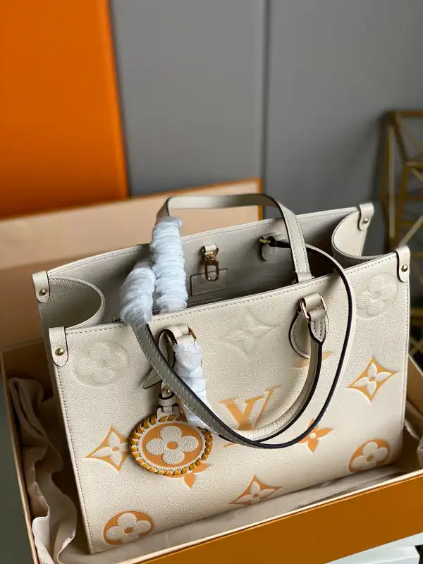 AAA Pruses Bags LOUIS VUITTON ONTHEGO MM